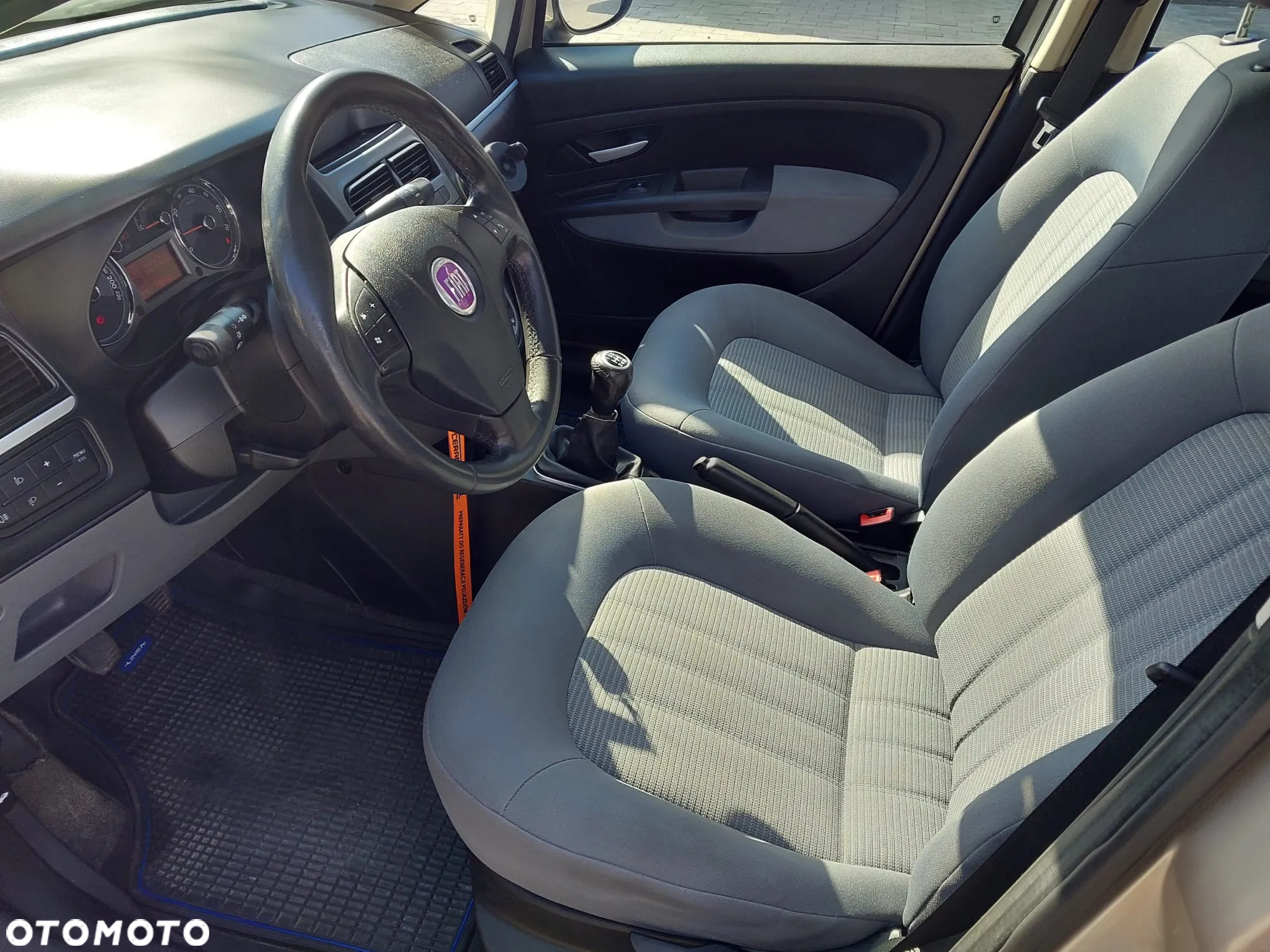 Fiat Linea 1.4 T-Jet 16V Active - 8
