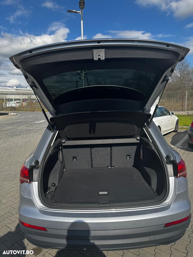 Audi Q3 2.0 40 TDI quattro S tronic Basic - 16