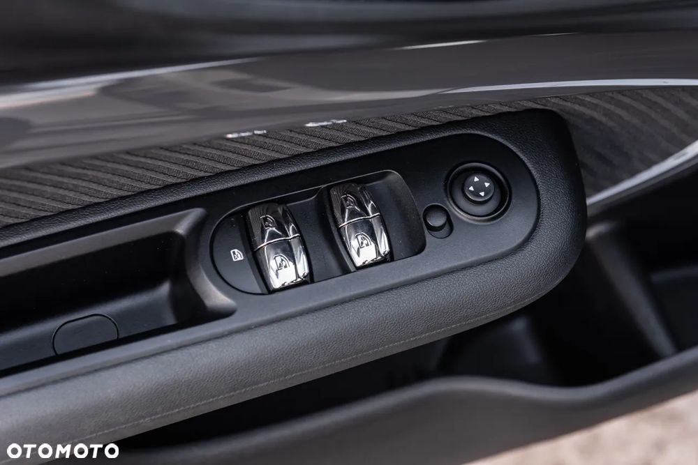 MINI Clubman Cooper S ALL4 - 21