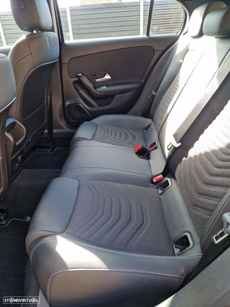 Mercedes-Benz A 200 Standard - 12