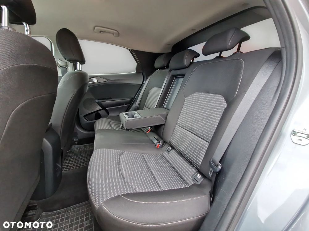Kia XCeed 1.5 T-GDI M DCT - 26