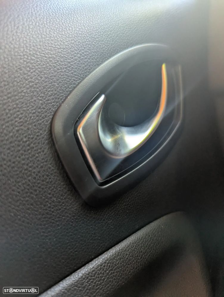 Renault Zoe (c/ Bateria) Intens 50 - 10