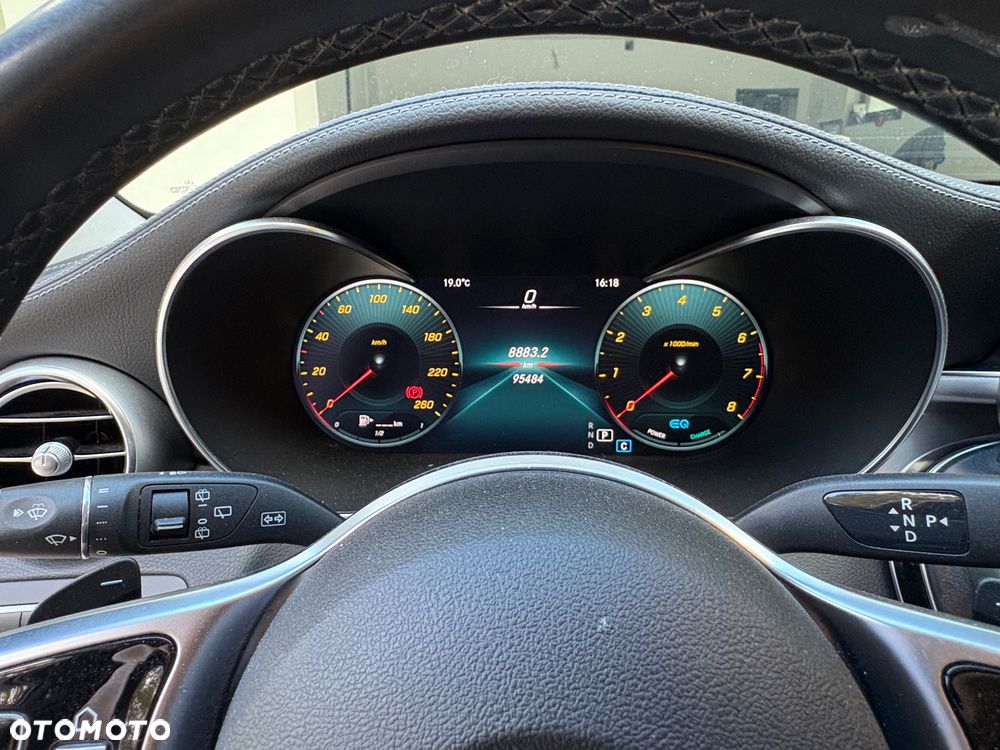 Mercedes-Benz Klasa C 300 9G-TRONIC - 4