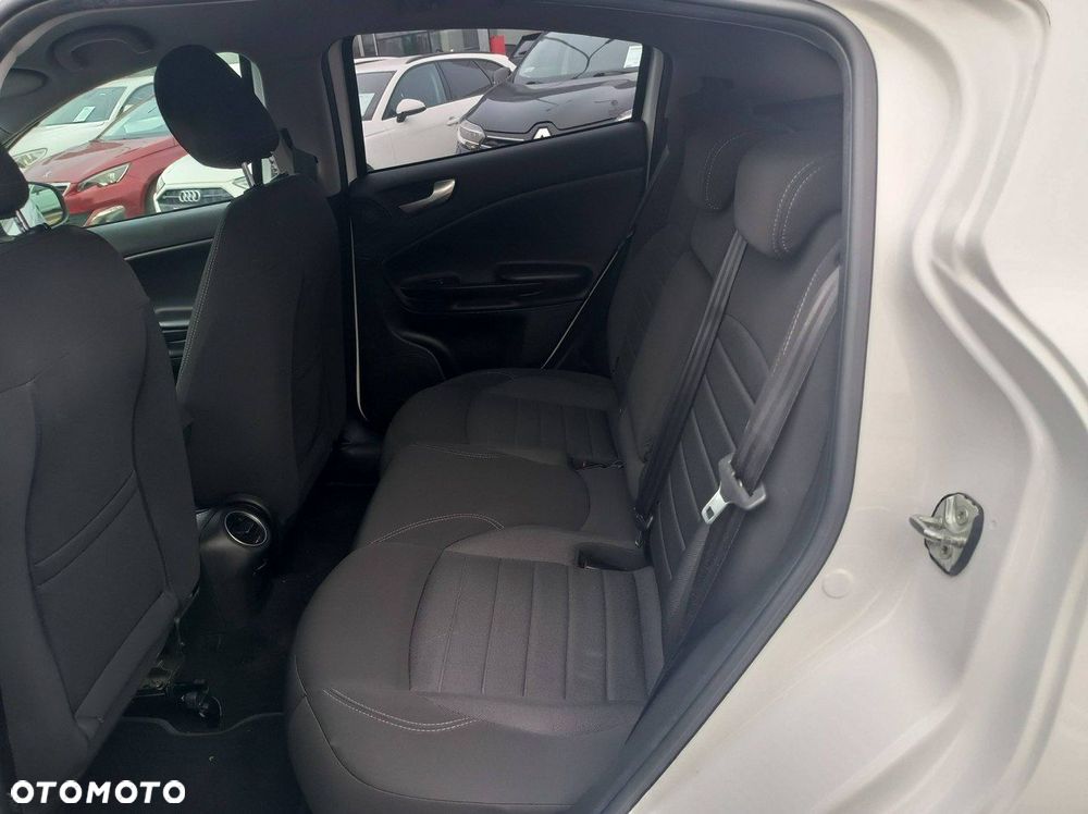 Alfa Romeo Giulietta - 8