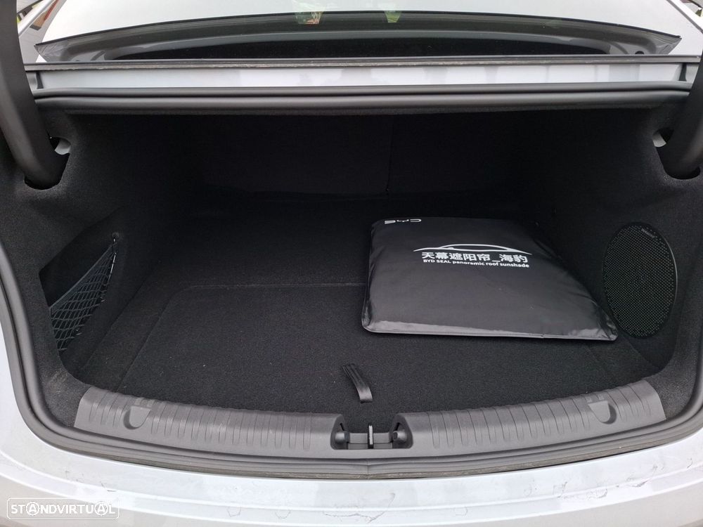 BYD Seal 82.5 kWh Design - 23