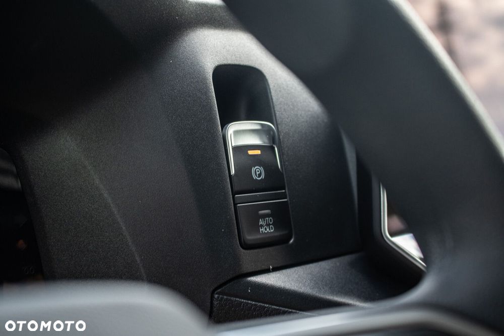 Volkswagen Crafter 35 2.0 TDI 140KM L4H3 3m 6bm - 12