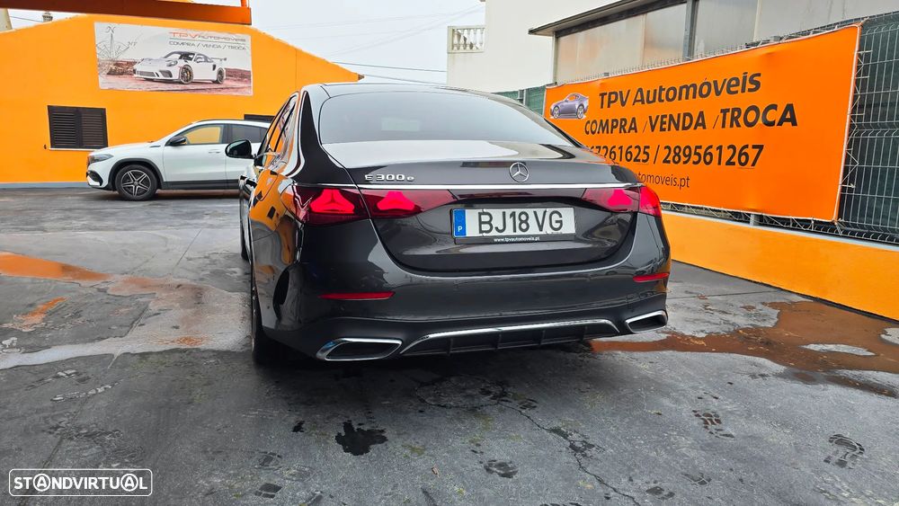 Mercedes-Benz E 300 - 22