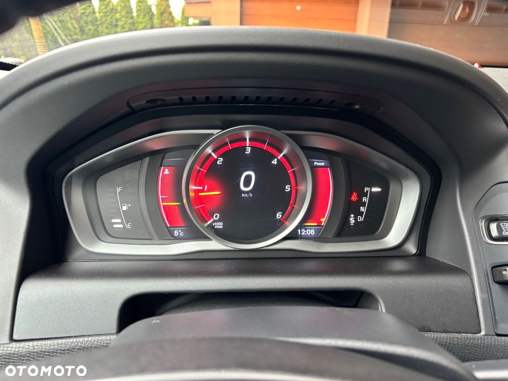 Volvo XC 60 D4 Geartronic Momentum - 8