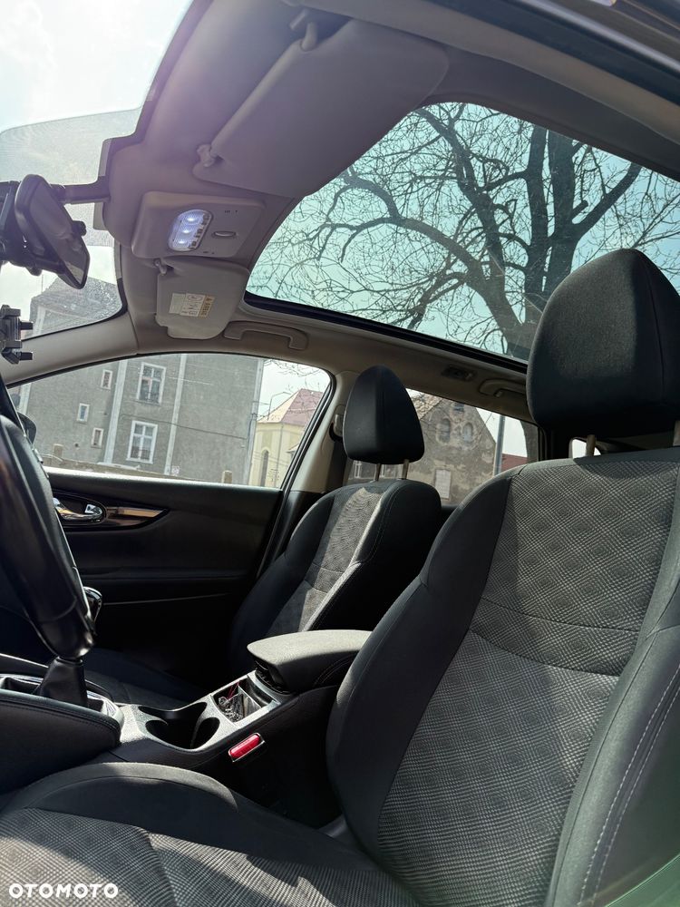 Nissan Qashqai 1.2 DIG-T Tekna EU6 - 11