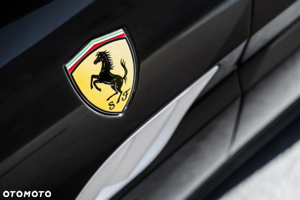 Ferrari California F1 DCT - 9