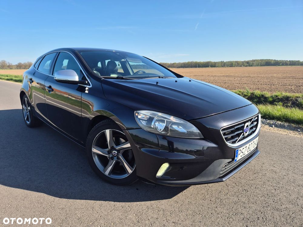 Volvo V40 D2 R Design - 3