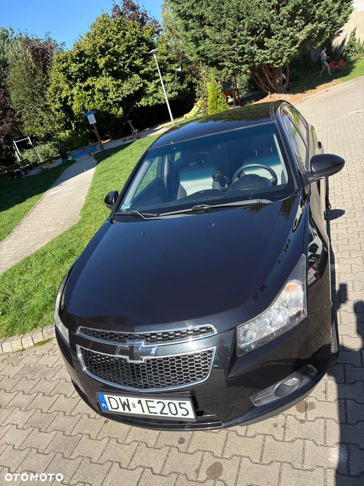 Chevrolet Cruze 1.6 LT - 23