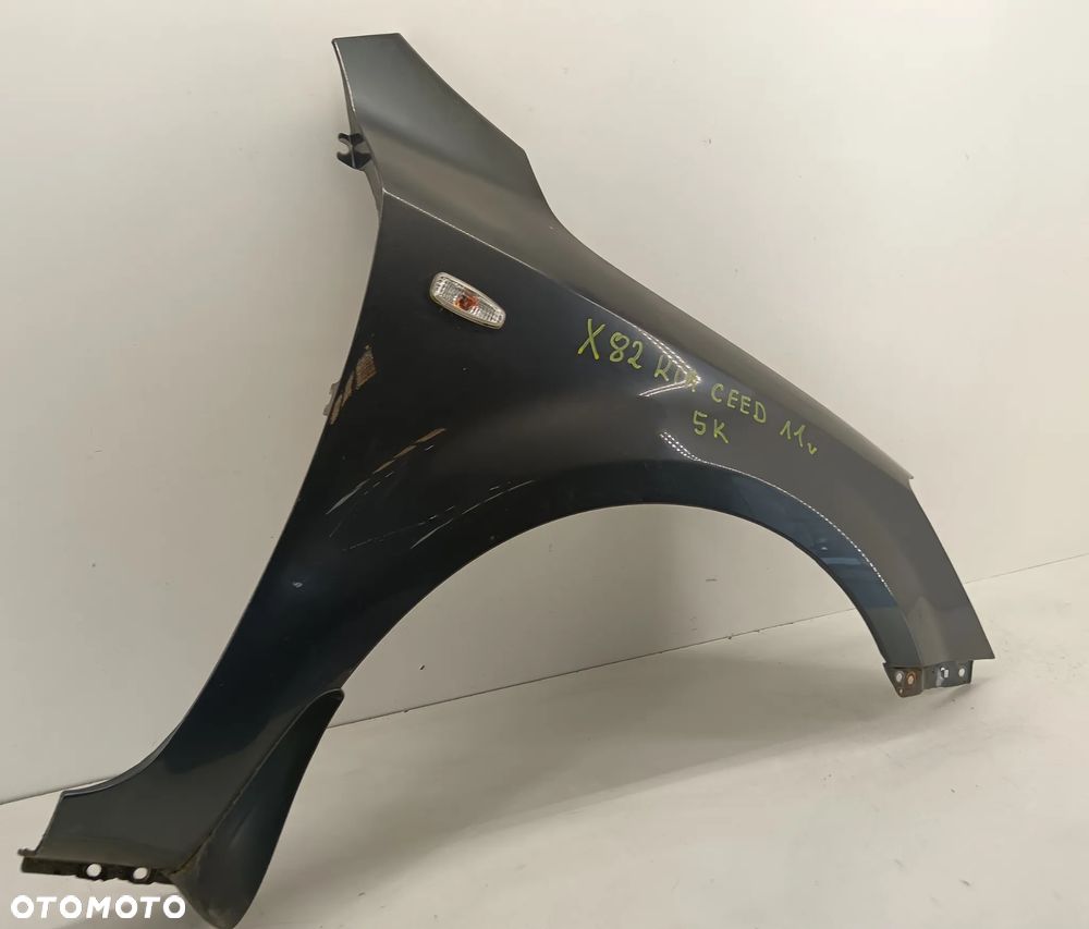 błotnik prawy przód przedni  KIA CEED 07-12 5K - 3