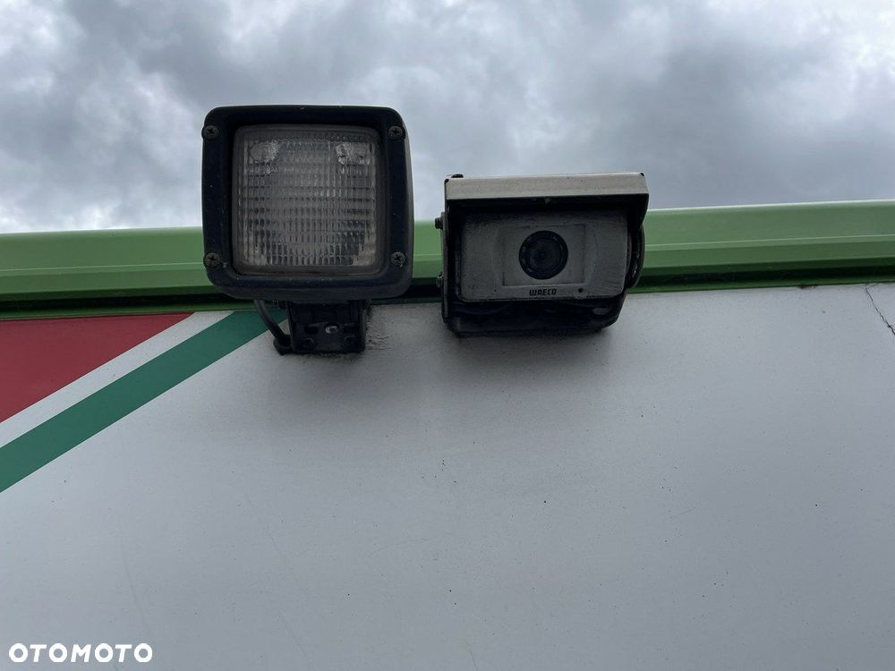 Mercedes-Benz Autosklep Gastronomiczny Warzywniak food truck foodtruck sklep W-zasi - 35