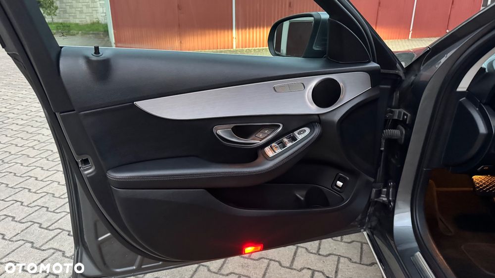 Mercedes-Benz Klasa C 200 d 9G-TRONIC Avantgarde - 22