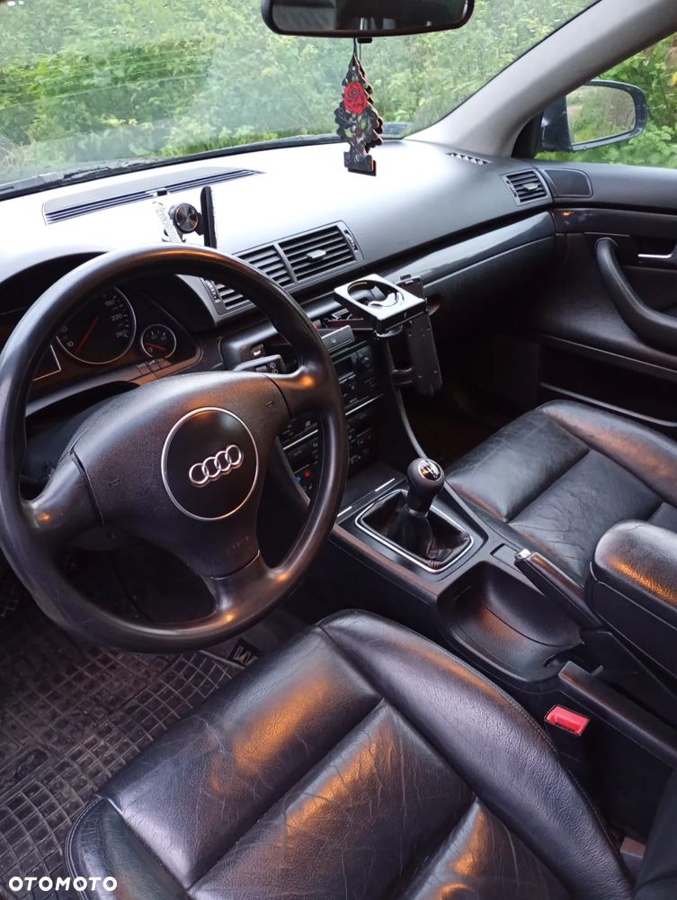 Audi A4 - 6
