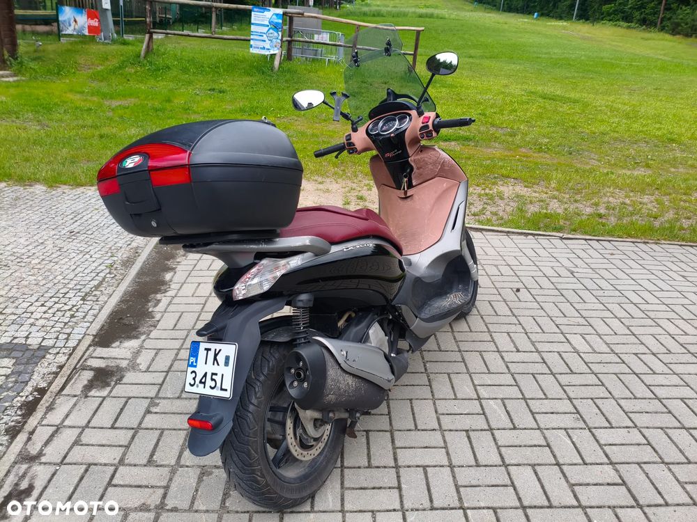 Piaggio Beverly - 4