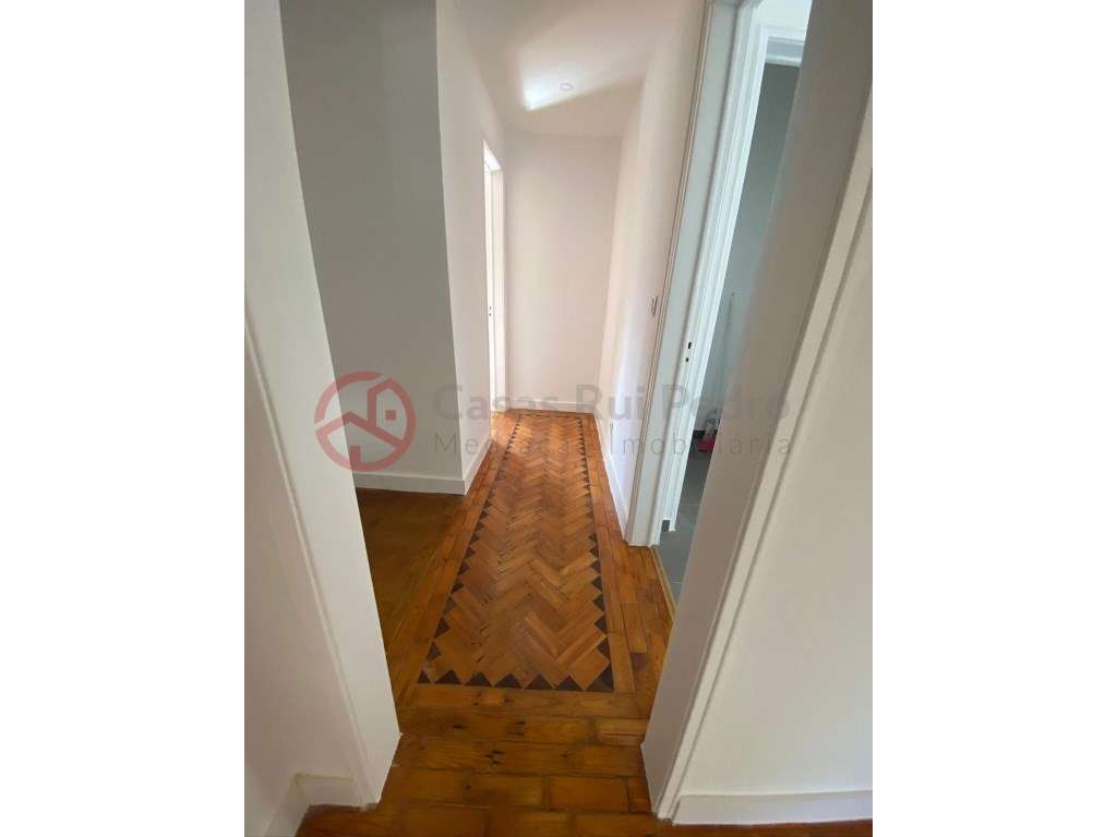 Apartamento T2+1 no centro de Sesimbra - Grande imagem: 5/18