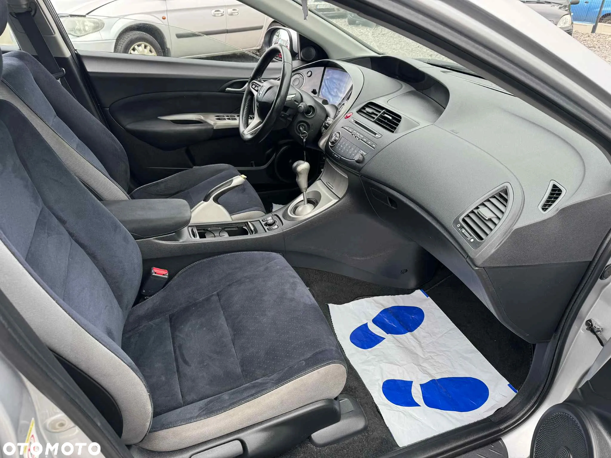 Honda Civic 1.8 Sport - 10