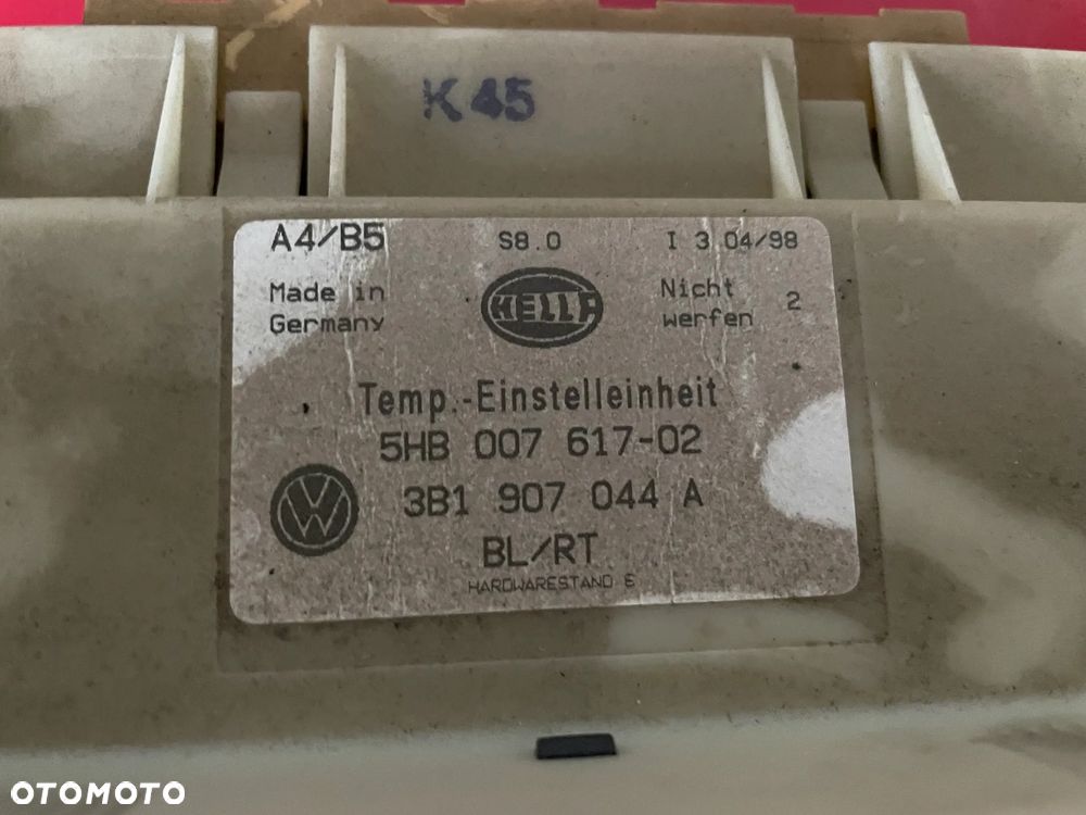 VOLKSWAGEN PASSAT B5 PANEL NAWIEWU KLIMATYZACJI HELLA 3B1907044A - 4