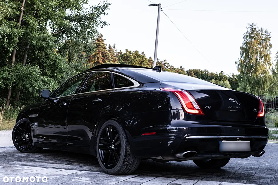 Jaguar XJ 3.0 T AWD Premium Luxury - 11