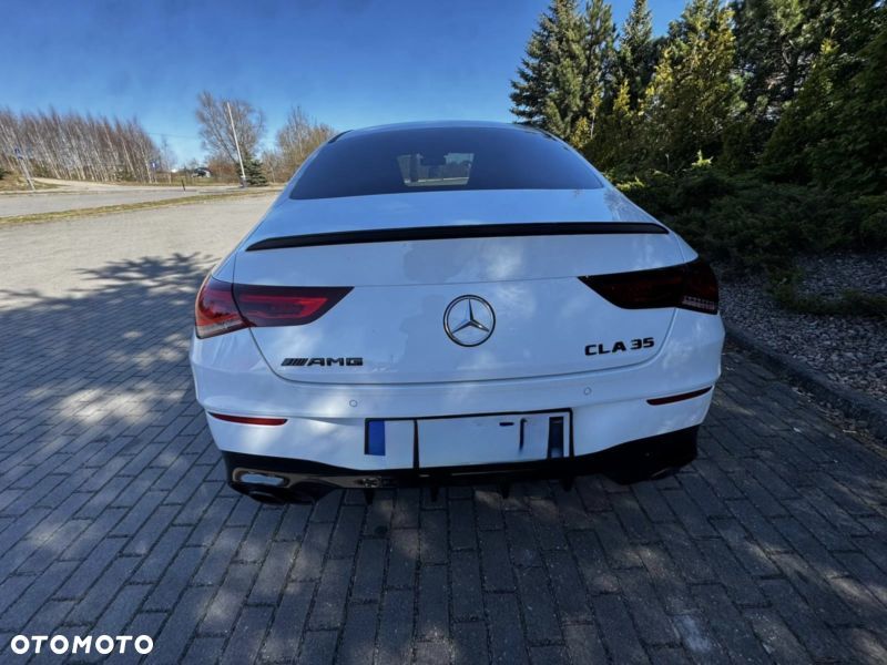 Mercedes-Benz CLA - 4