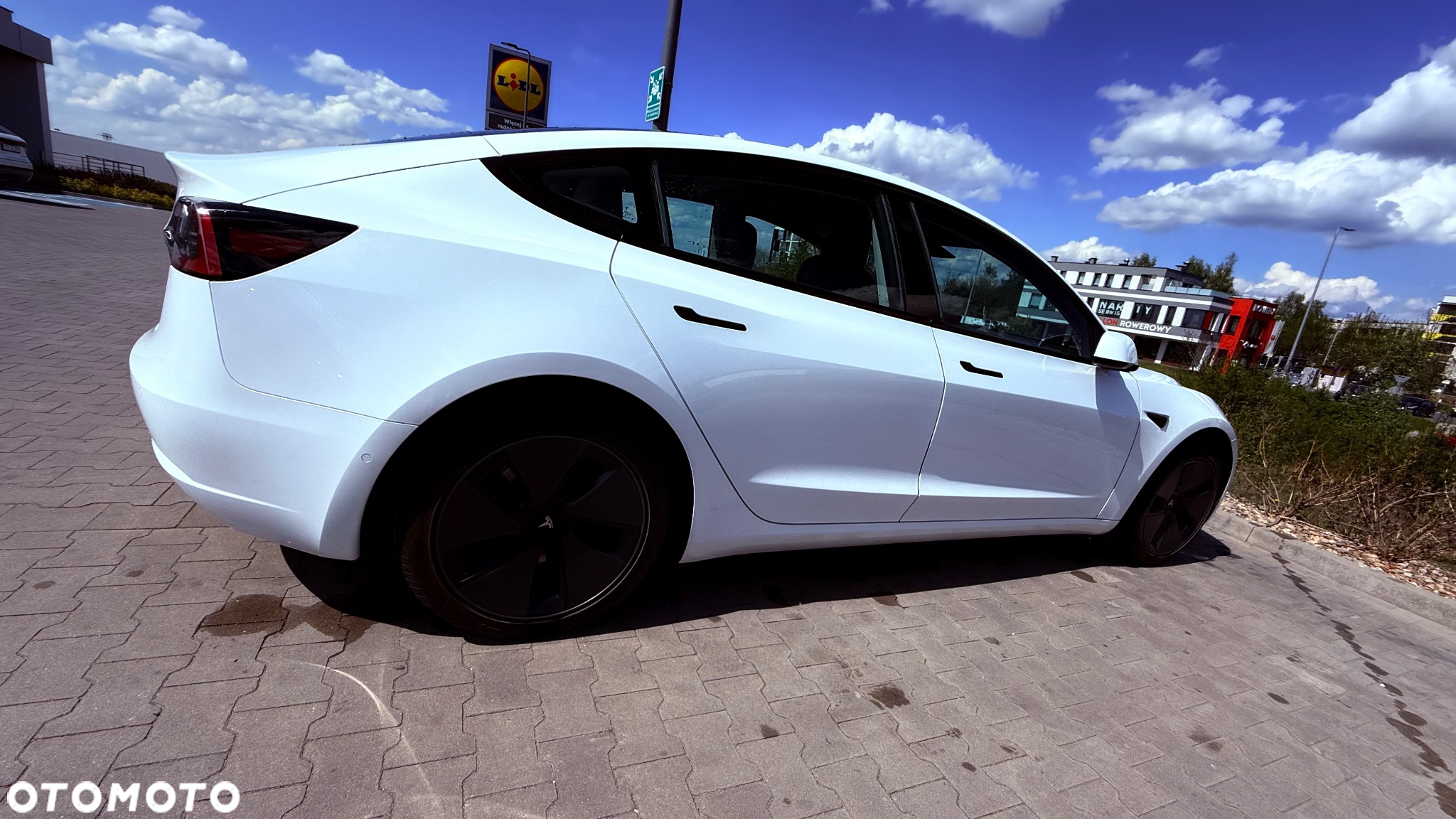 Tesla Model 3 Long Range AWD - 12