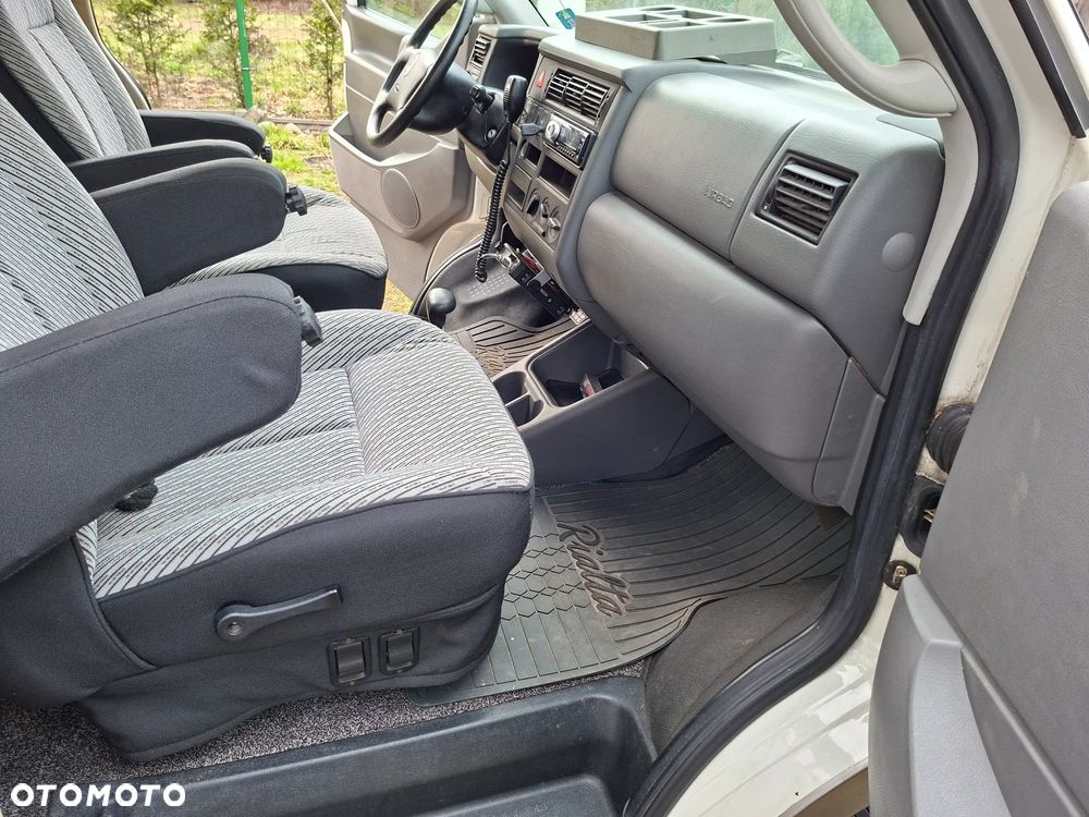 Volkswagen Inny - 10