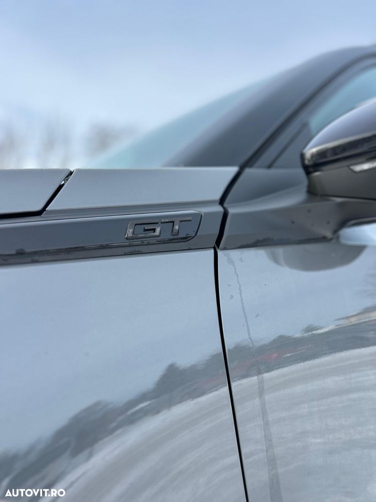 Peugeot 2008 1.2L PureTech 130 S&S EAT8 GT - 8