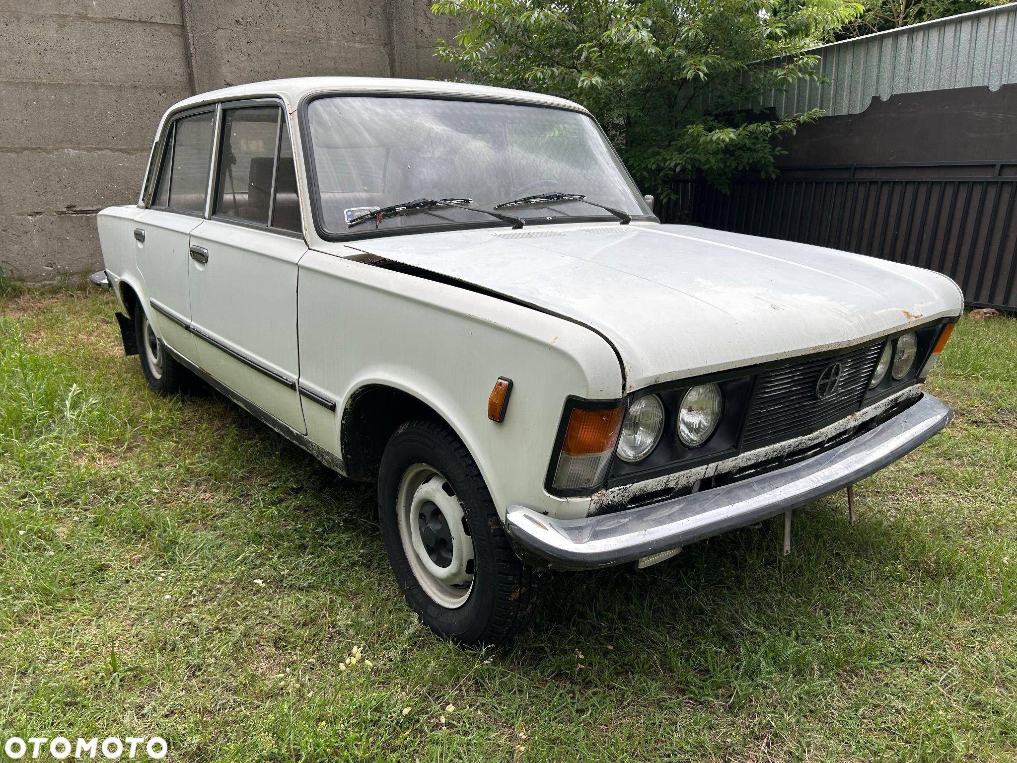 Fiat 125p - 1