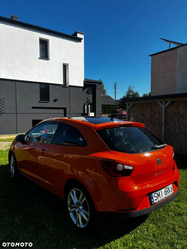 Seat Ibiza SC 1.4 16V Sport - 2