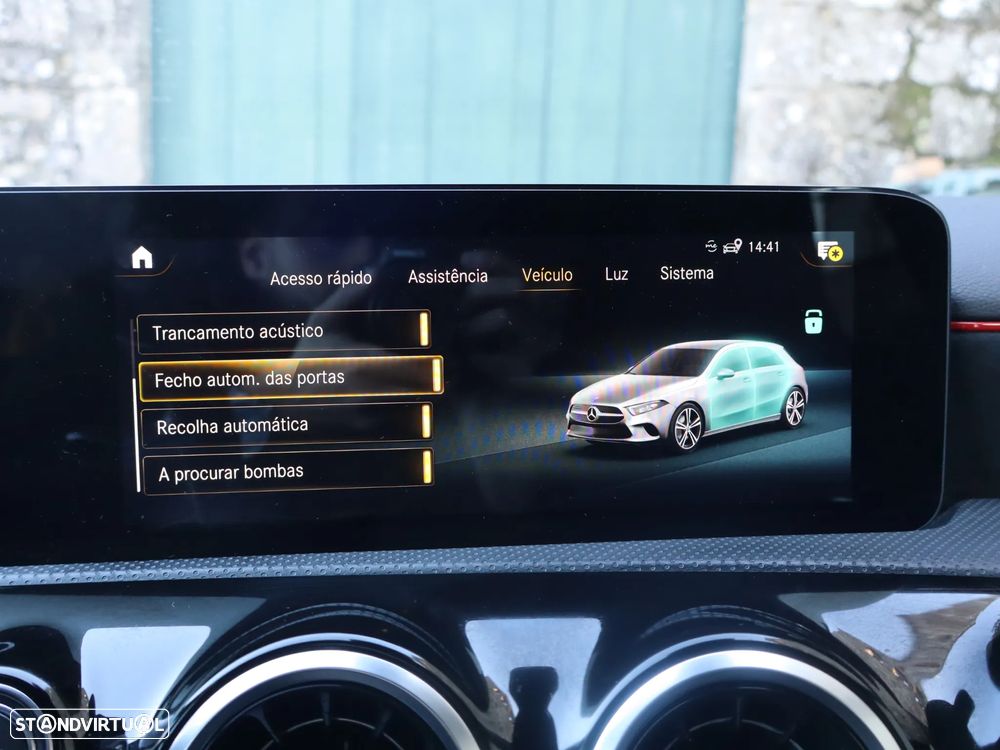 Mercedes-Benz A 250 e AMG Line - 32