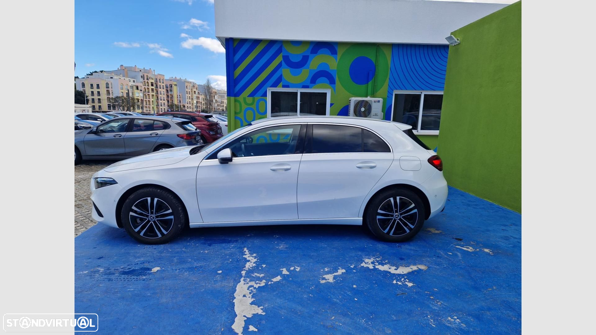 Mercedes-Benz A 250 e - 4