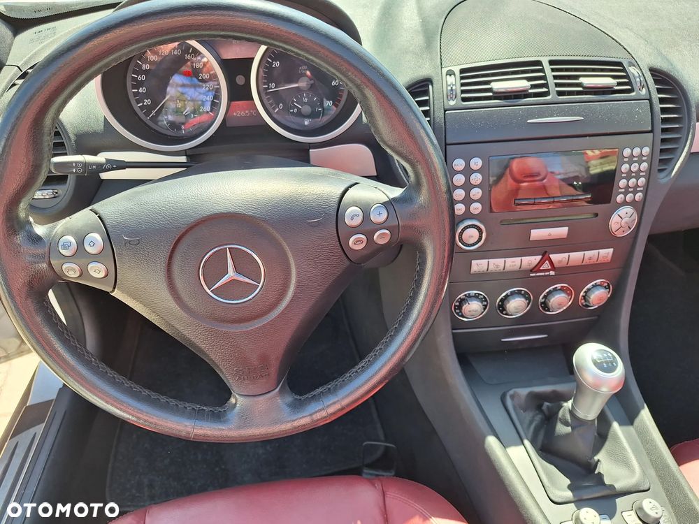Mercedes-Benz SLK - 11
