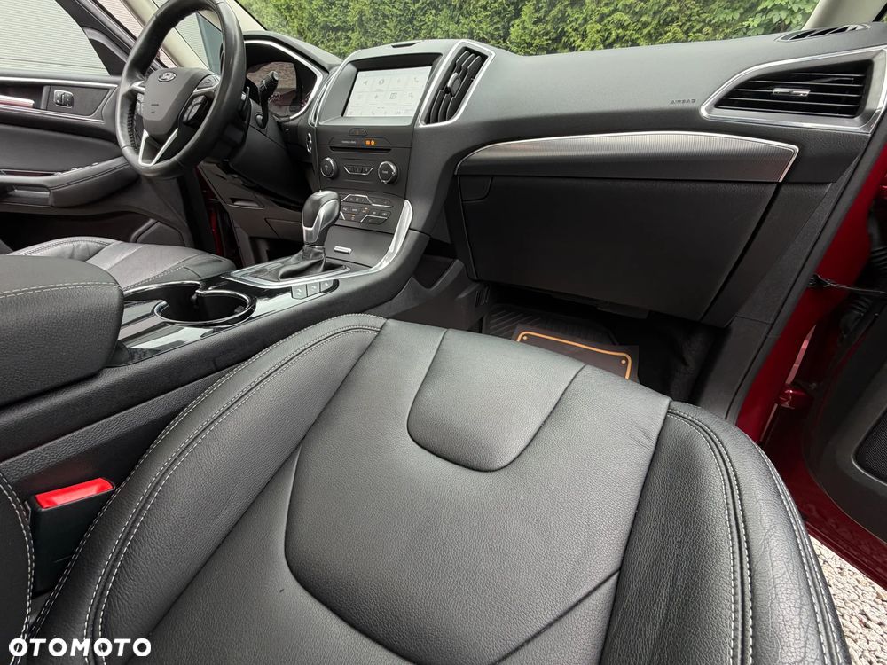 Ford S-Max 2.0 EcoBoost Titanium - 16