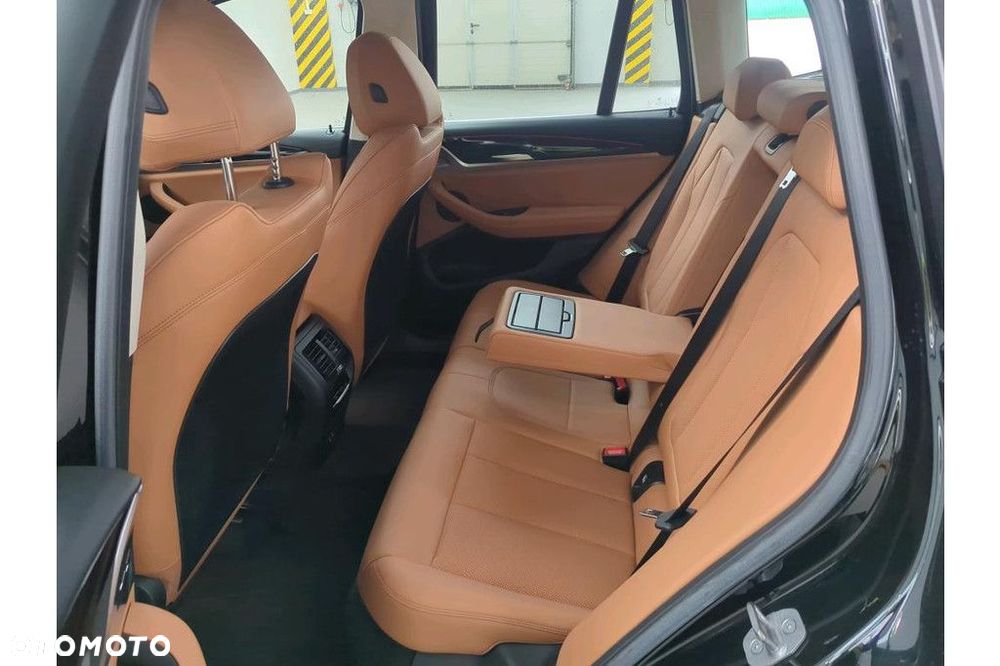 BMW X3 - 8