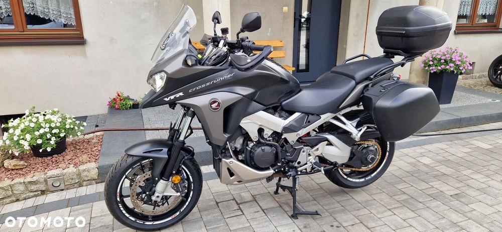 Honda VFR - 7
