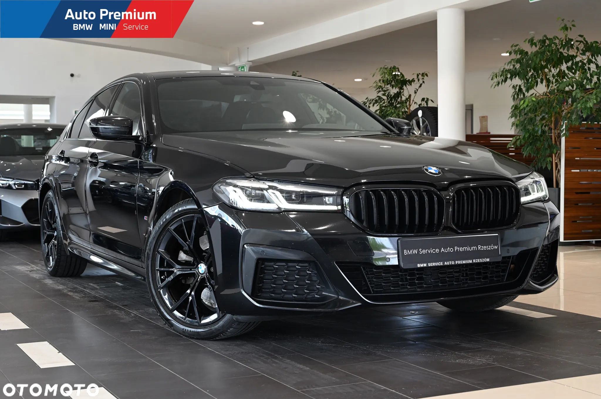 BMW Seria 5 520d xDrive - 1