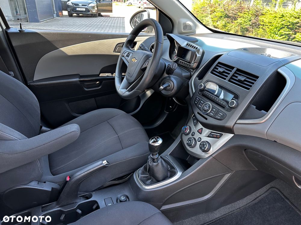 Chevrolet Aveo 1.2 LT+ - 20