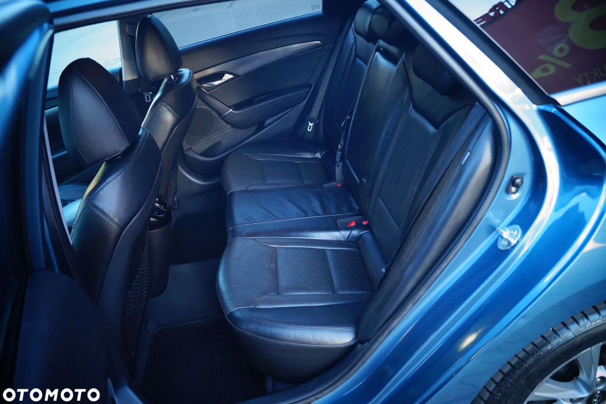 Hyundai i40 Kombi 1.7 CRDi Premium - 18