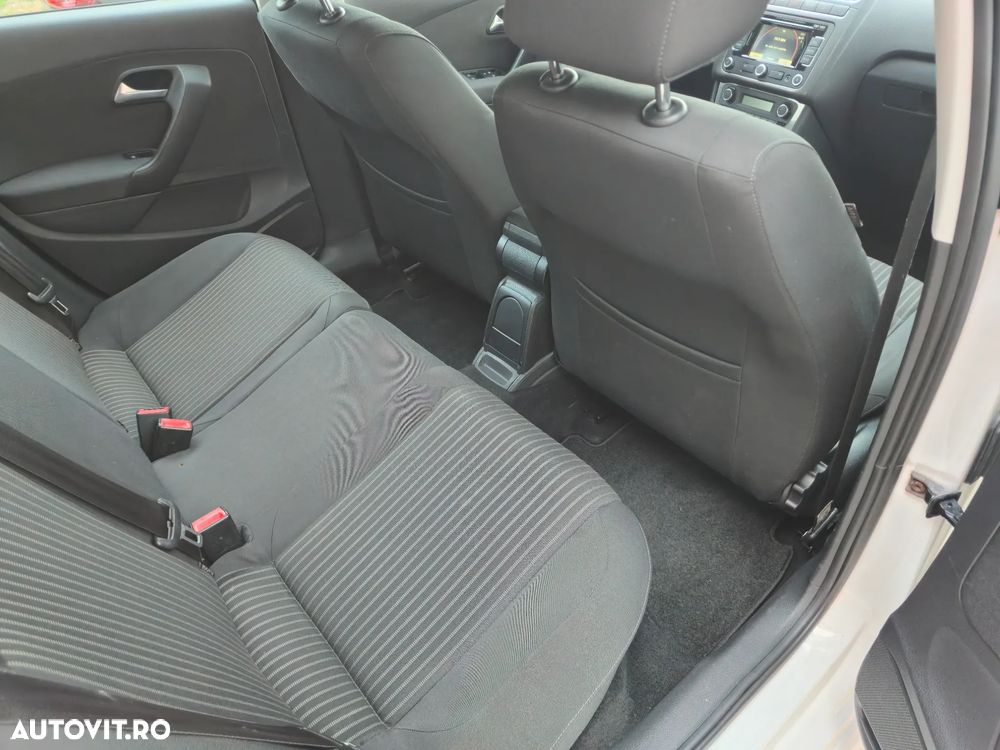 Volkswagen Polo 1.6 TDI Blue Motion Style - 10