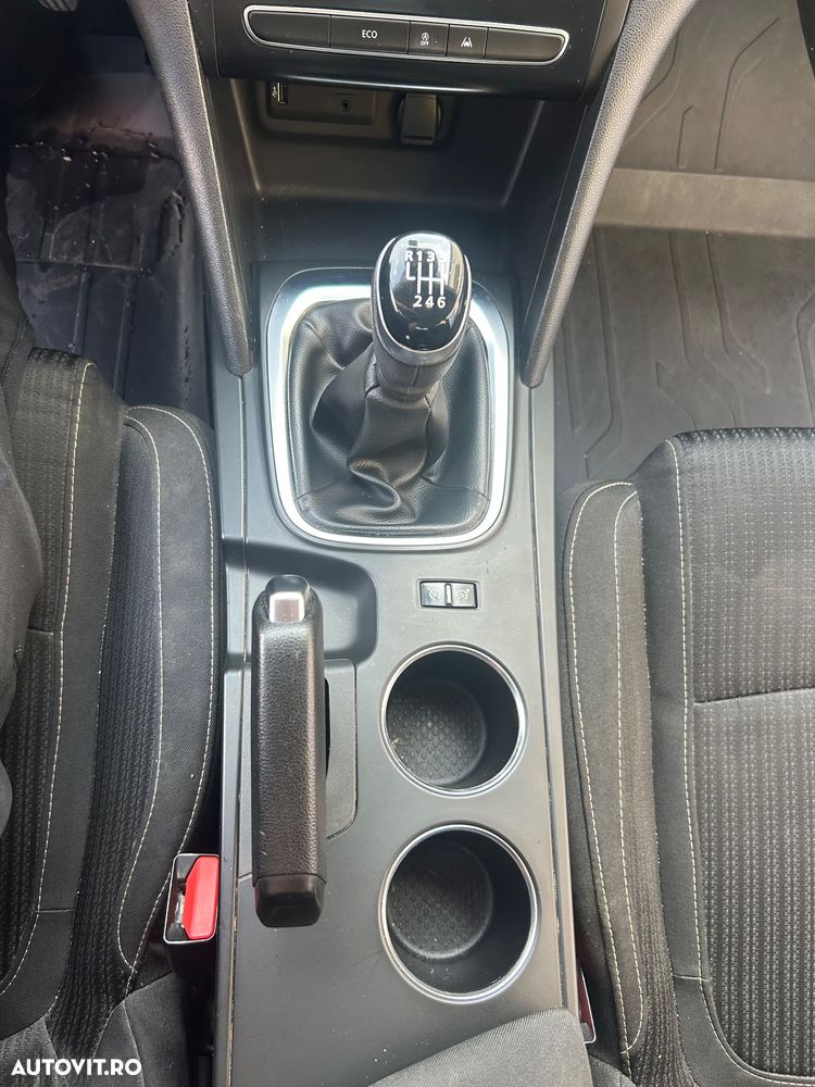 Renault Megane 1.5 dCi Dynamique - 9