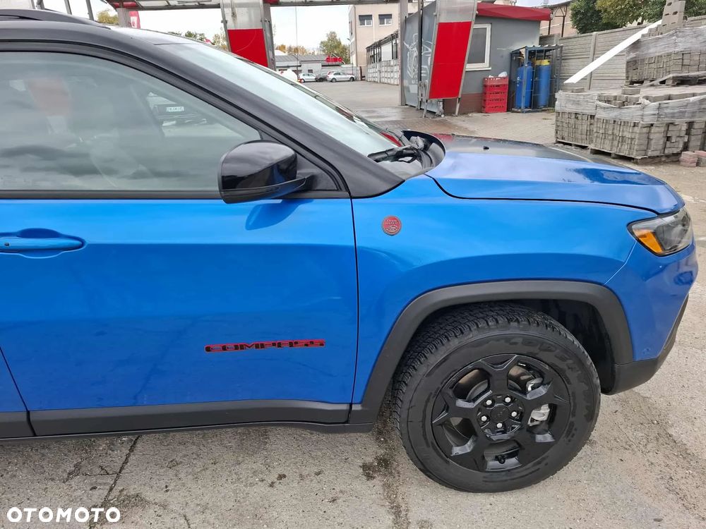 Jeep Compass - 4
