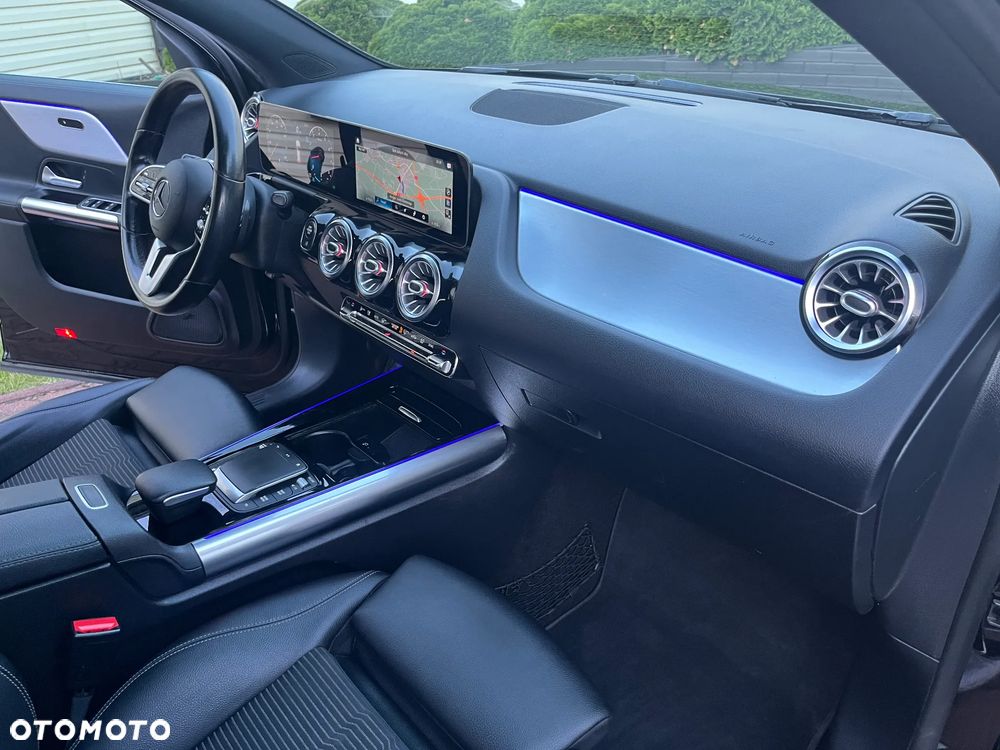 Mercedes-Benz GLA 200 Style - 27
