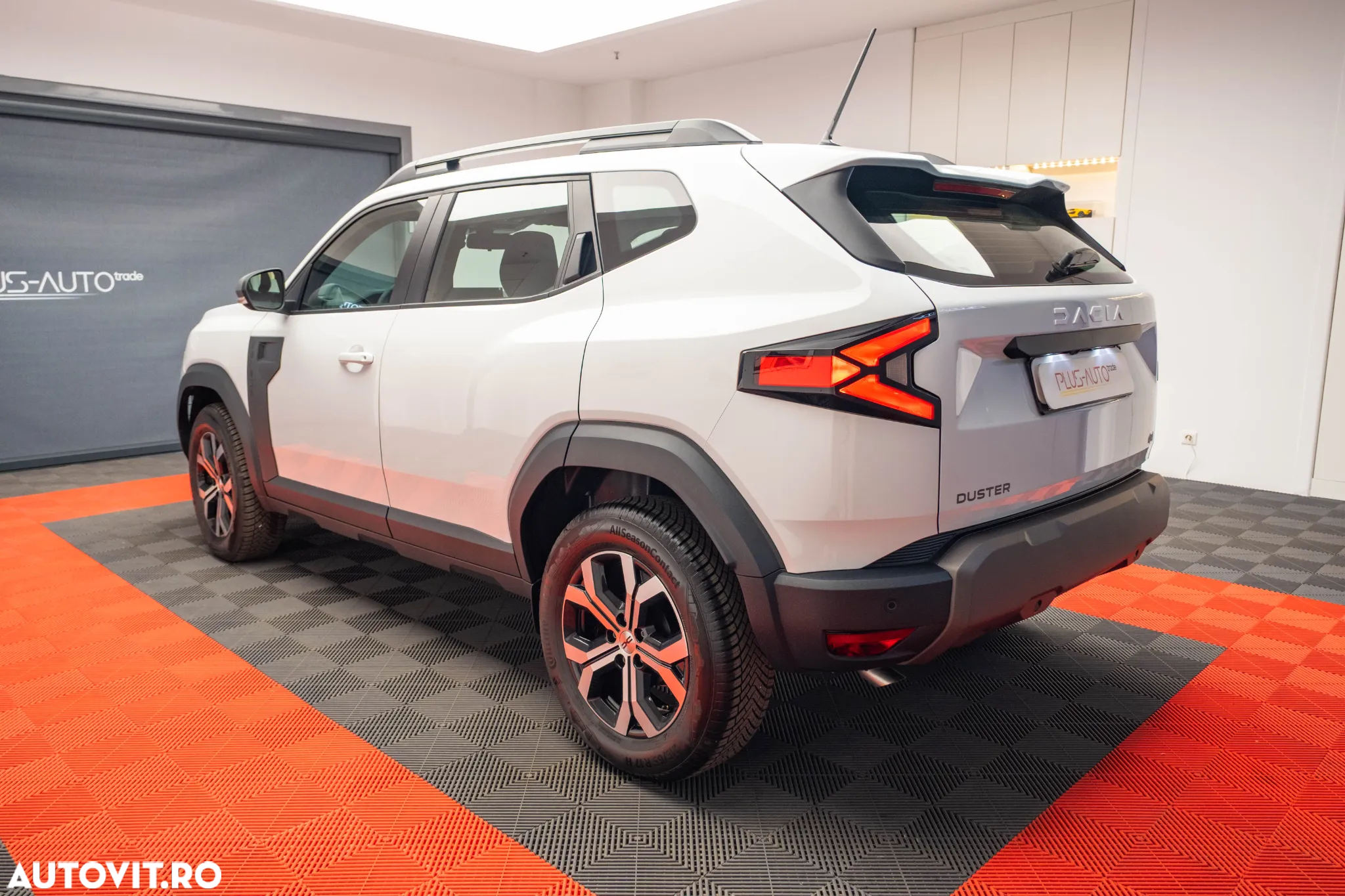 Dacia Duster - 4
