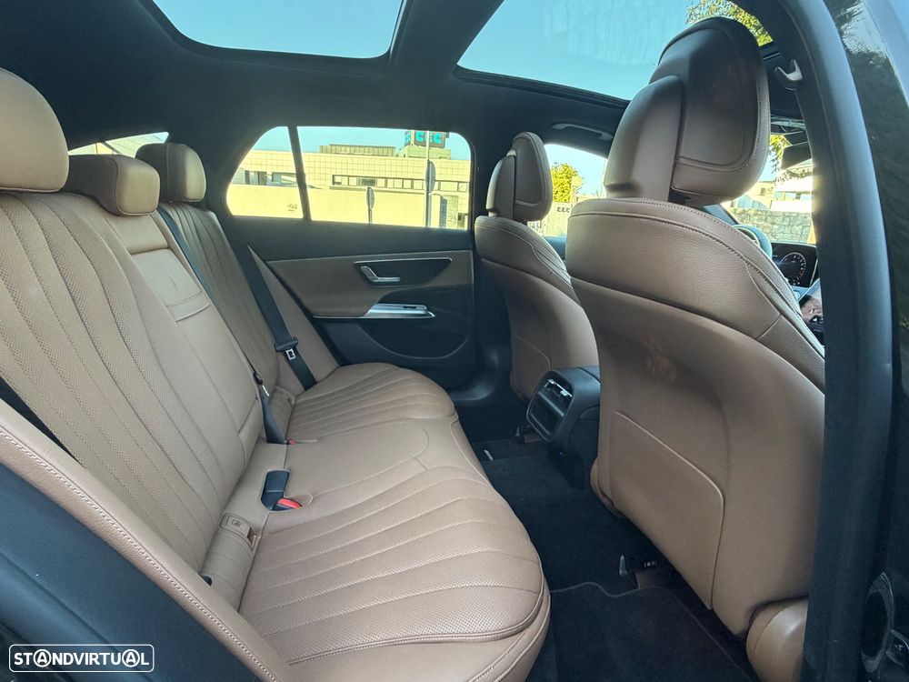 Mercedes-Benz E 300 - 12