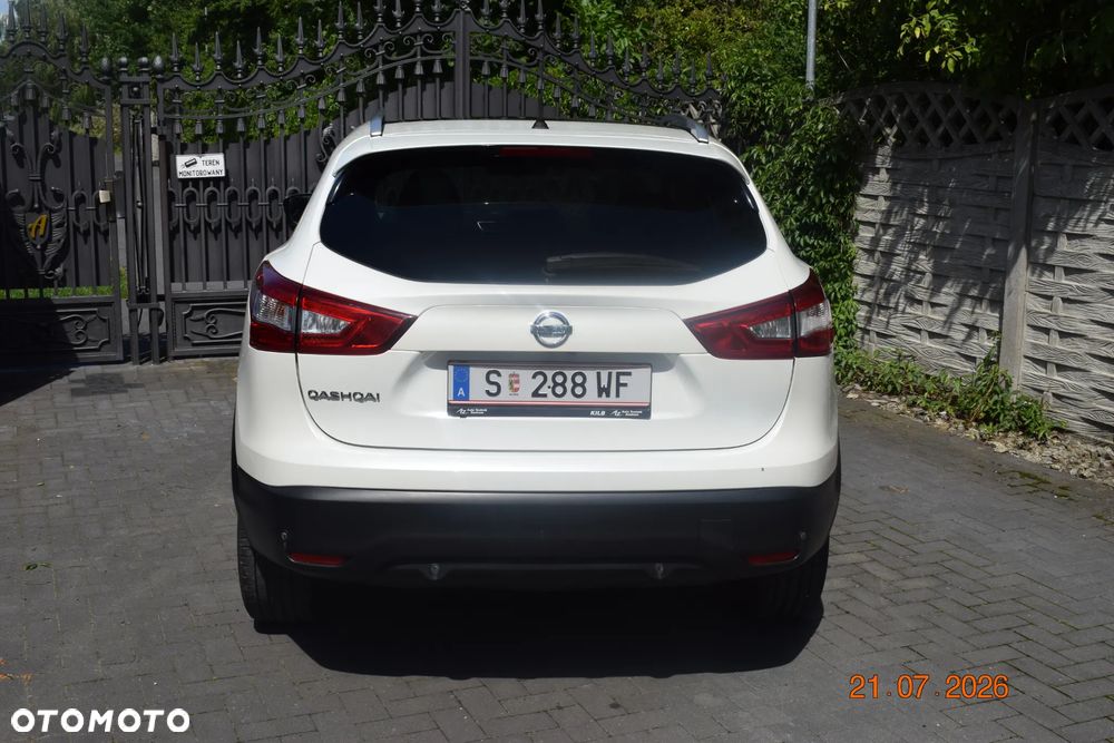 Nissan Qashqai 1.6 DCi Xtronic N-Connecta - 5