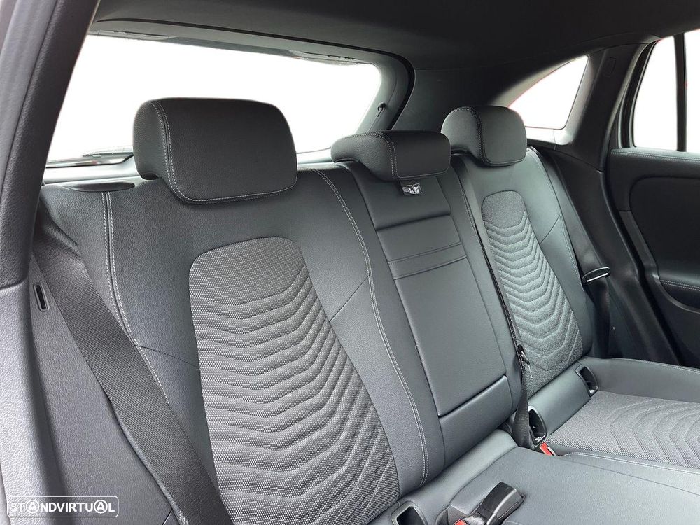 Mercedes-Benz EQA 250+ Progressive - 15