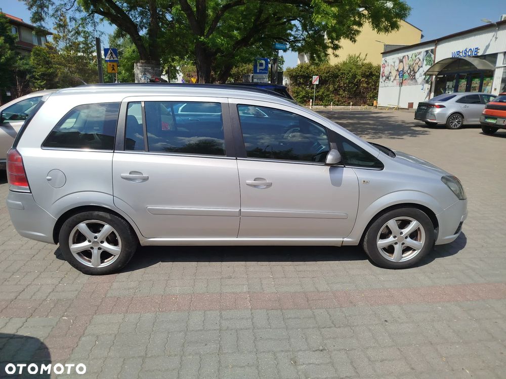 Opel Zafira 1.9 CDTI Cosmo ActiveSelect - 16