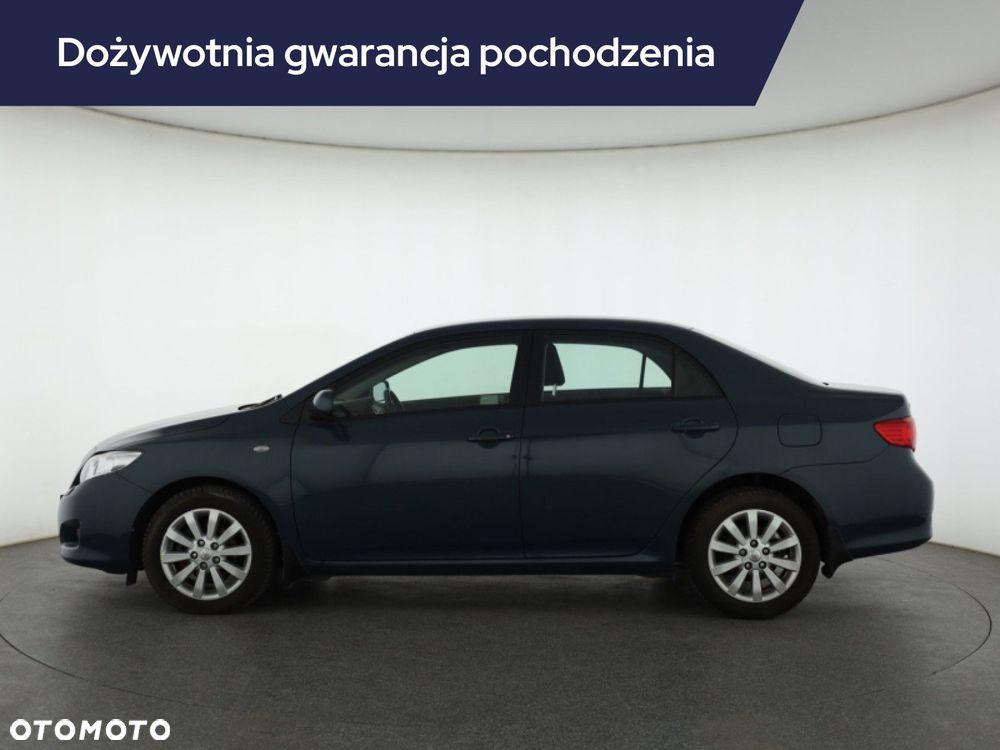 Toyota Corolla - 4